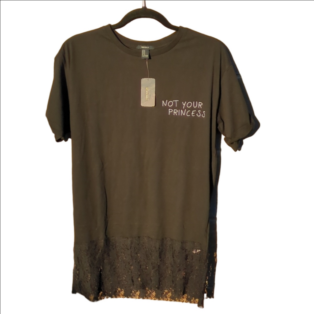 Forever 21 Black Tee with White Text Medium